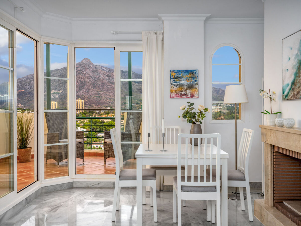 Senorio de Aloha, Marbella – Apt vue mer 80 m² - Photo 3