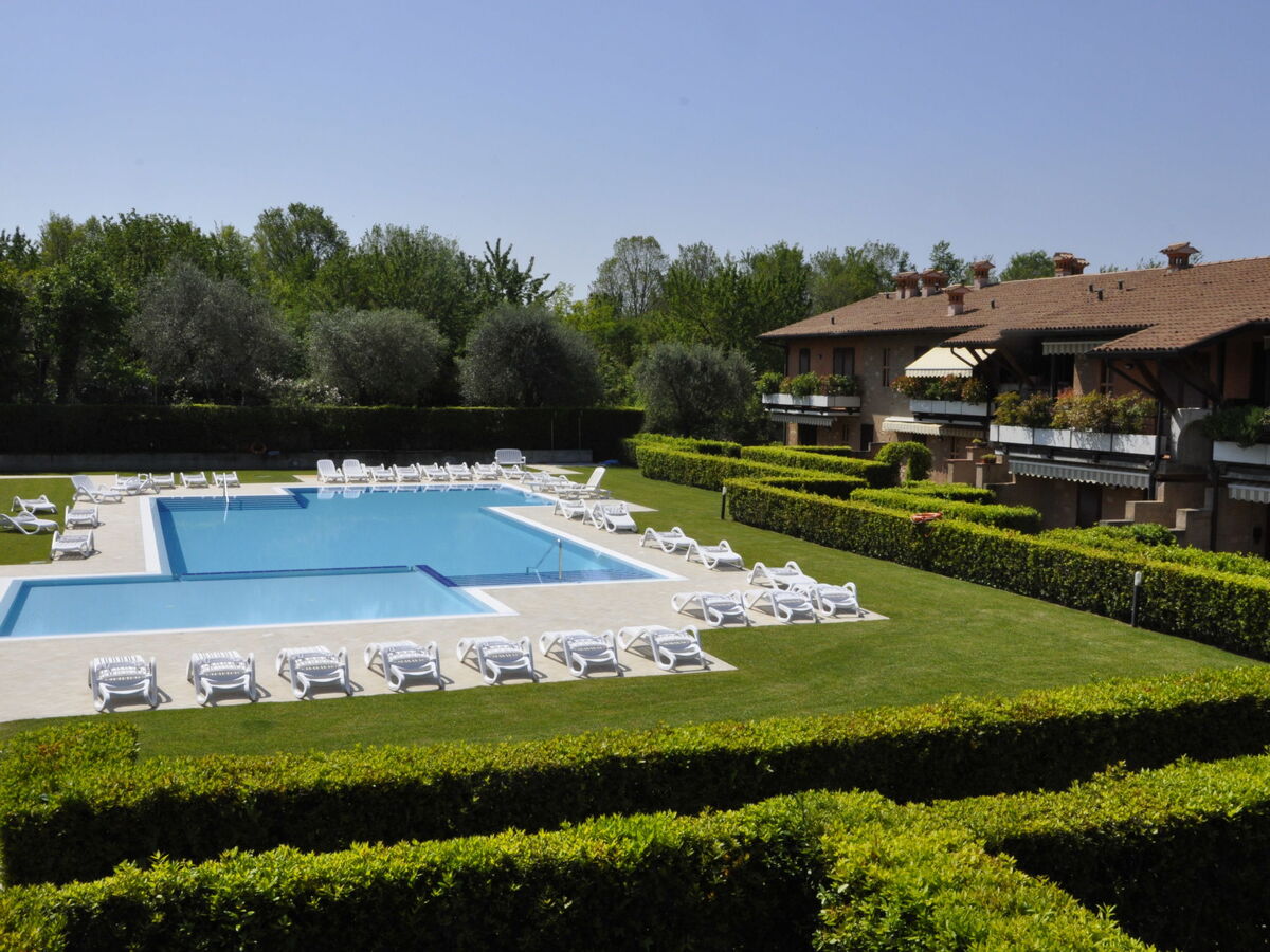 Apt 2 pièces La Casara A2 à Lazise, vue piscine - Photo 2