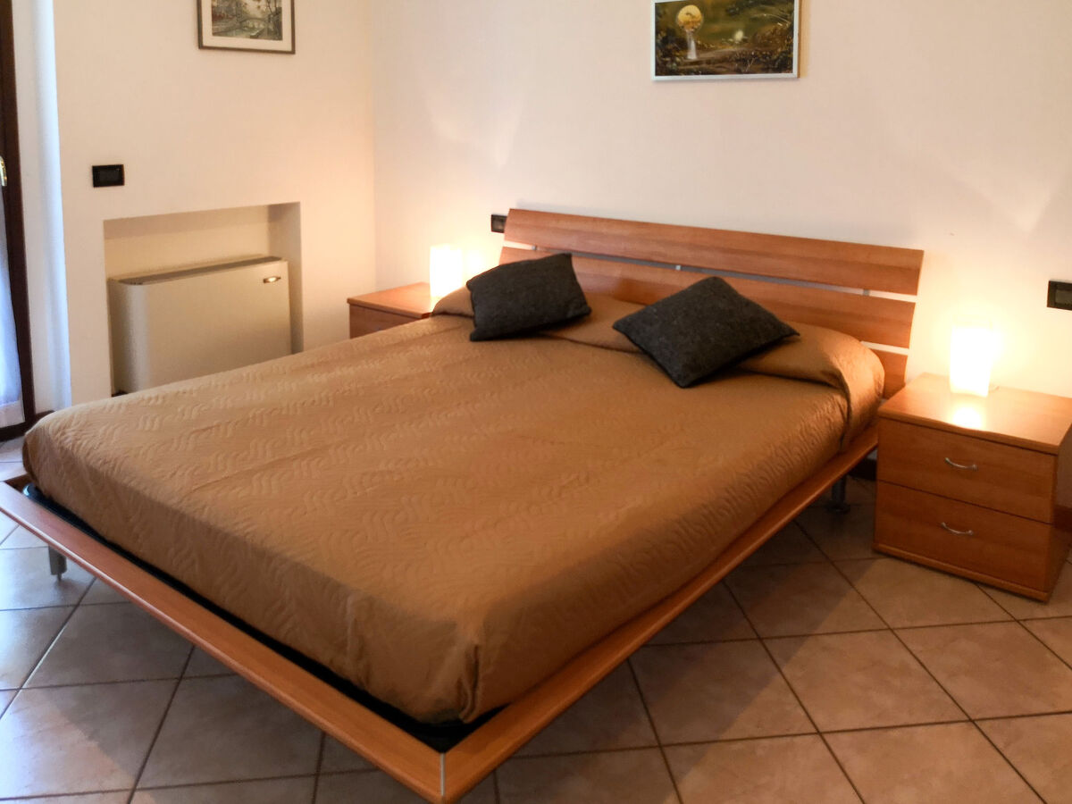 Apt 2 pièces La Casara A2 à Lazise, vue piscine - Photo 5