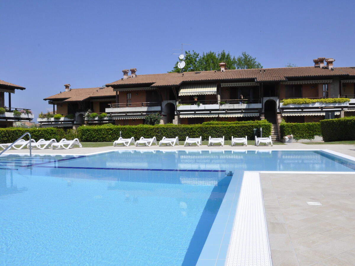 Apt 2 pièces La Casara A2 à Lazise, vue piscine - Photo 15