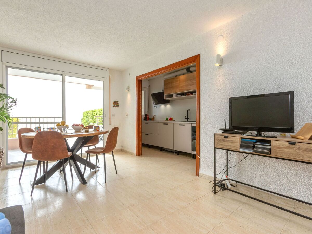 Miami Palace, appartement 2 pièces à 10 m de la mer - Photo 8