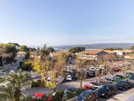 Studio vue mer avec terrasse à Saint-Cyr-sur-Mer La Madrague : photo 14