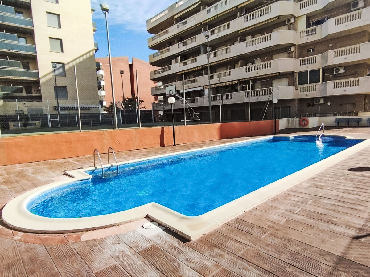 Appartement Albeniz La Pineda, 300 m de la mer - Photo 18
