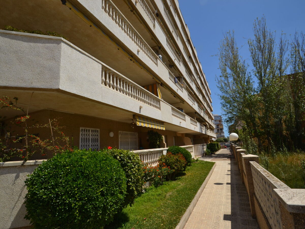 Appartement Albeniz La Pineda, 300 m de la mer - Photo 20