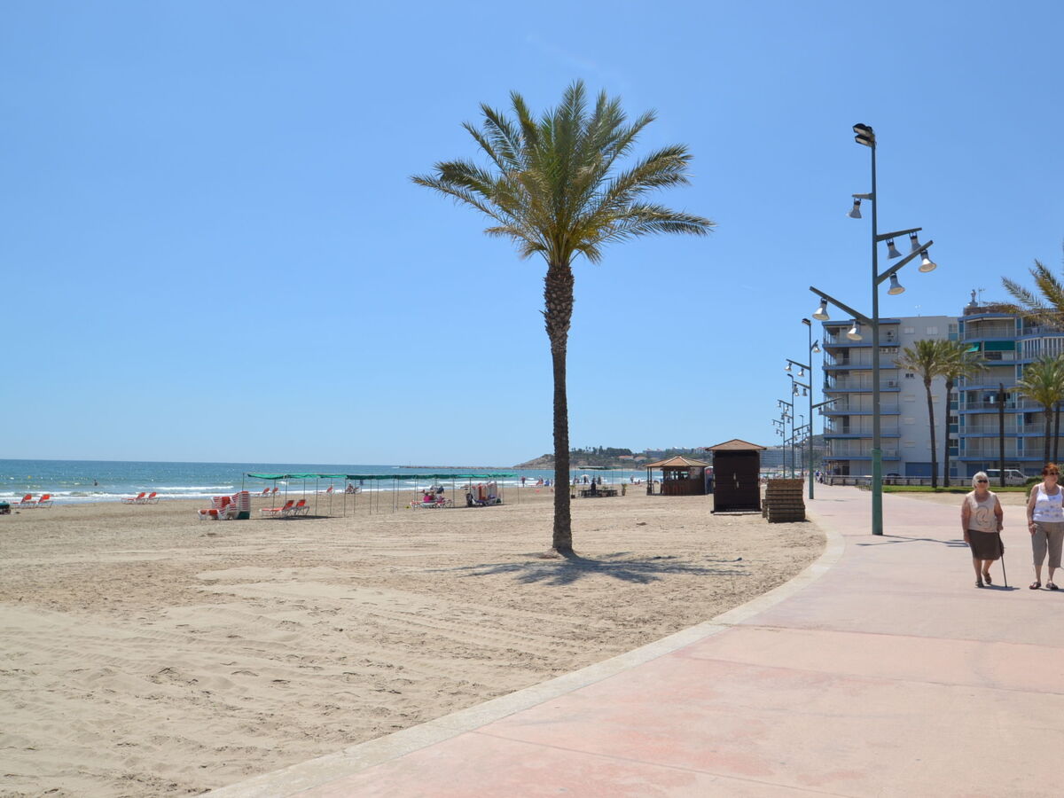 Appartement Albeniz La Pineda, 300 m de la mer - Photo 23