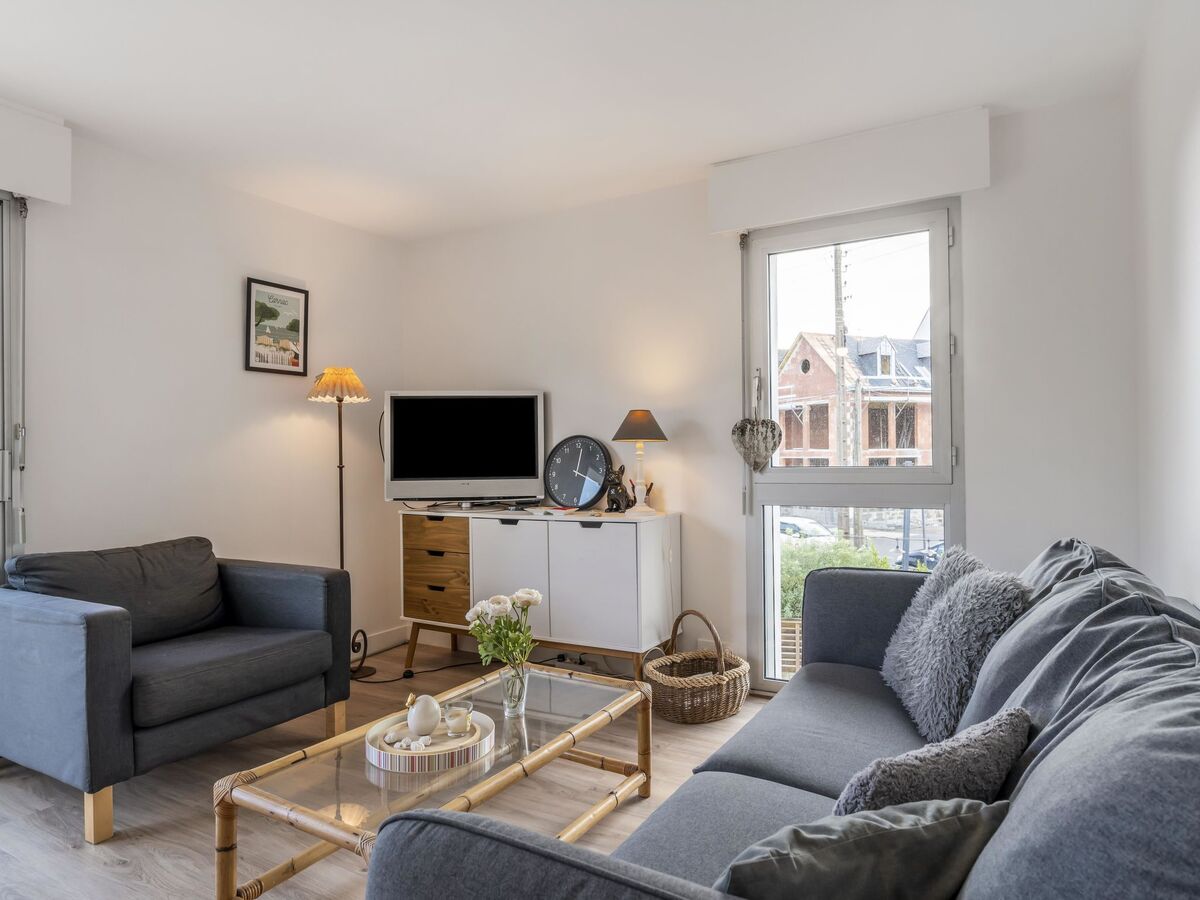 Les Embruns – Apt 2 pièces rénové 300 m de la mer - Photo 6