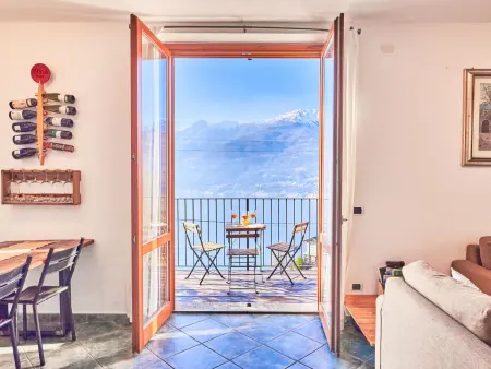 705 - Appartement 100 m² avec vue lac, Bellano : photo 1