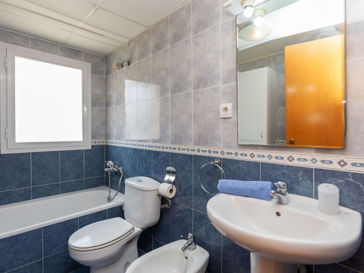 Appartement Montserrada à La Pineda, 450 m de la mer - Photo 16