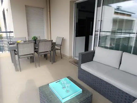 Le 4 Mats - Appartement 2 pièces avec terrasse à Fréjus : photo 7