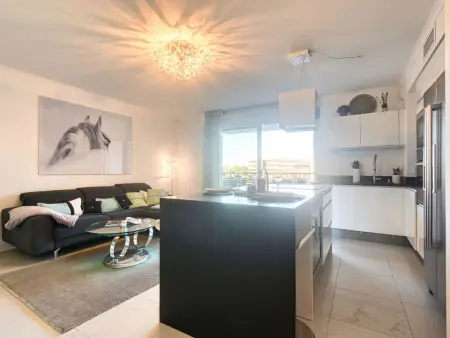 Le 4 Mats - Appartement 2 pièces avec terrasse à Fréjus : photo 11