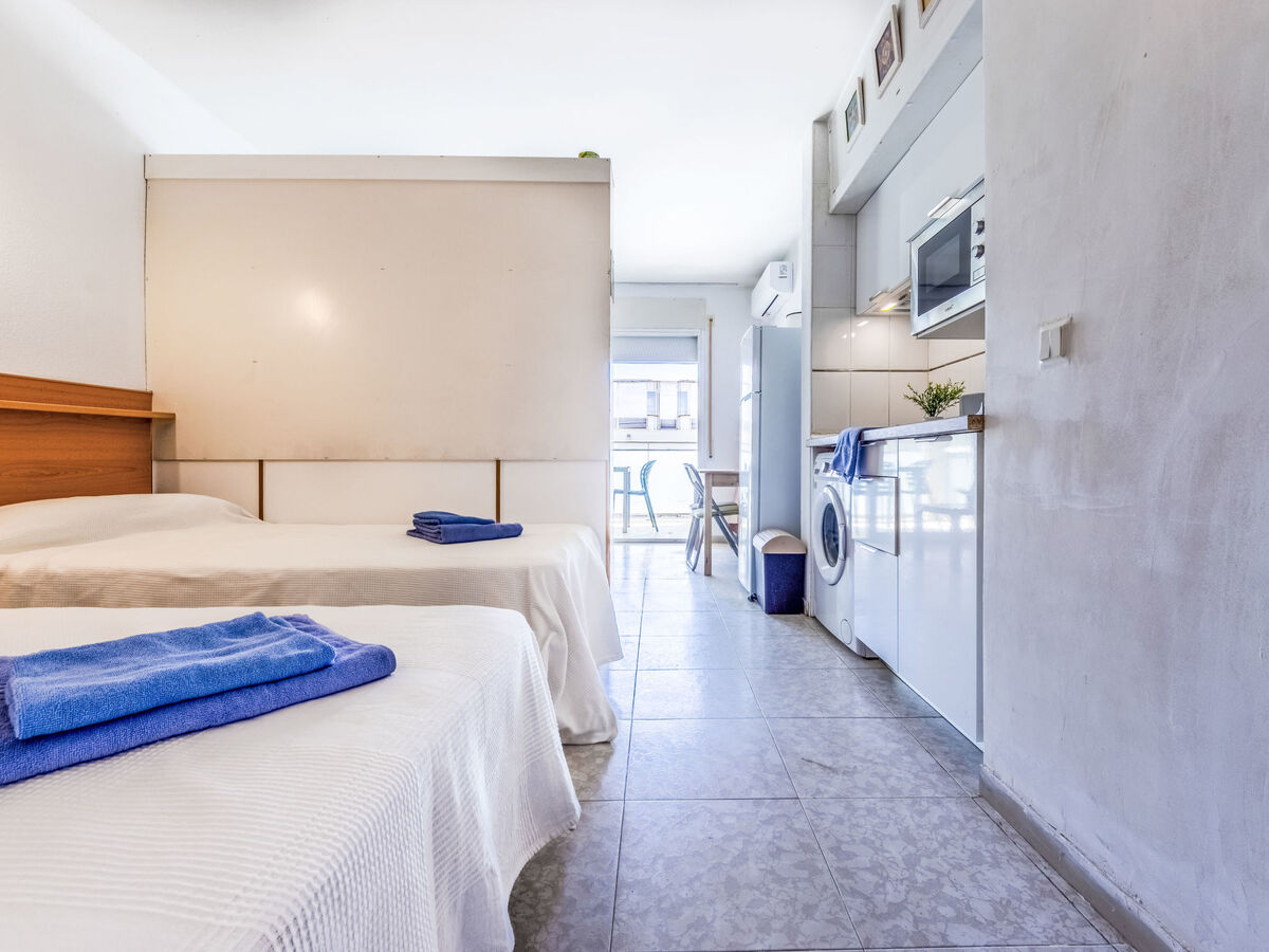 Studio 30 m² Calafont, 50 m de la plage à Salou - Photo 9