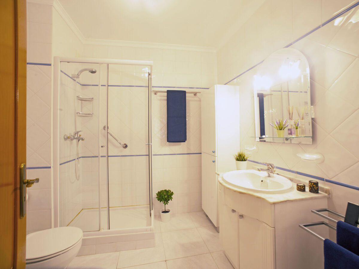Garden Place – Apt 2 pièces familial à 650 m de la mer - Photo 11