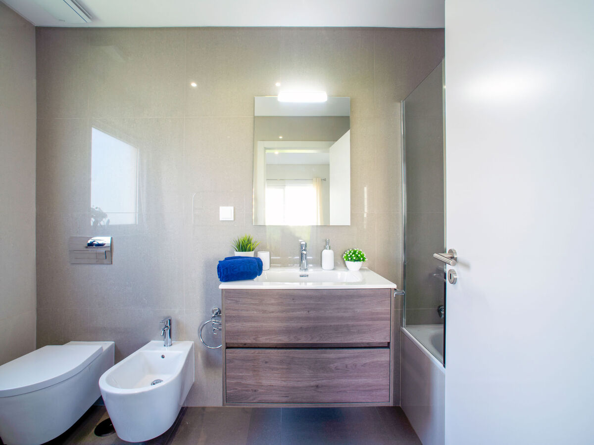 Emerson Plaza – Apt 3 pièces vue mer à Portimão - Photo 12