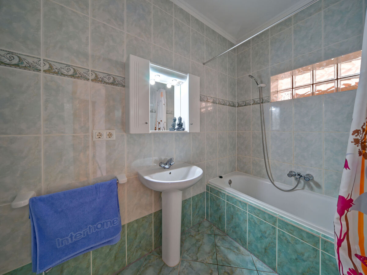 Appartement Canuta Baja – vue mer à 200 m de la plage - Photo 17