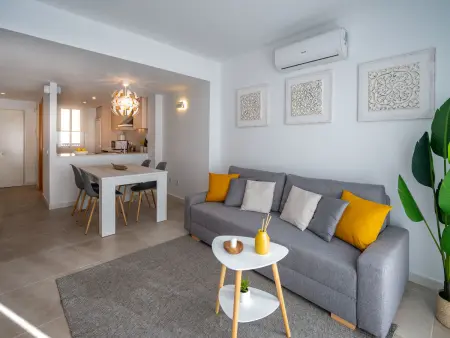 Sakura, appartement moderne 110 m de la mer : photo 6