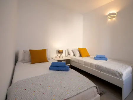 Sakura, appartement moderne 110 m de la mer : photo 19