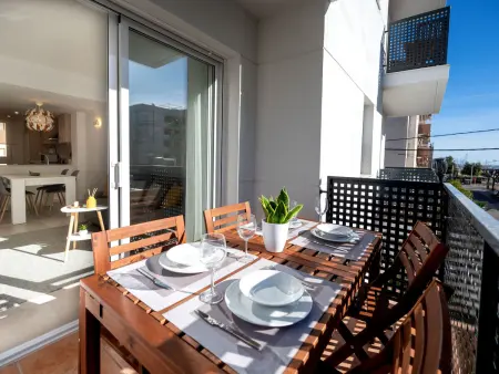 Sakura, appartement moderne 110 m de la mer : photo 28