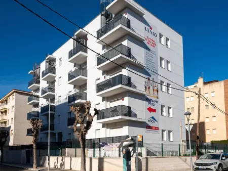 Sakura, appartement moderne 110 m de la mer : photo 33