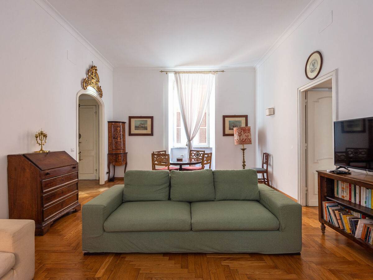 Appartement Virgilio, 100 m² dans le quartier Campo dei Fiori - Photo 3