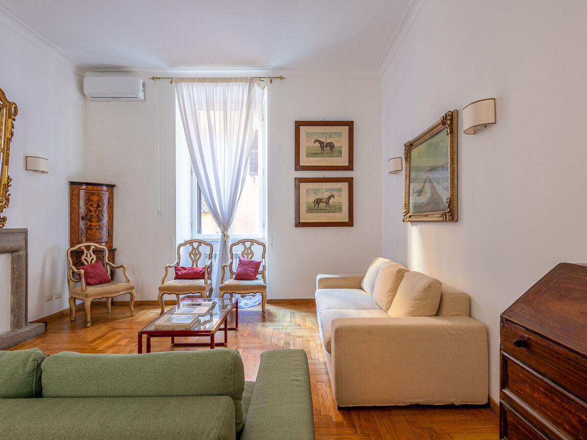 Appartement Virgilio, 100 m² dans le quartier Campo dei Fiori - Photo 4