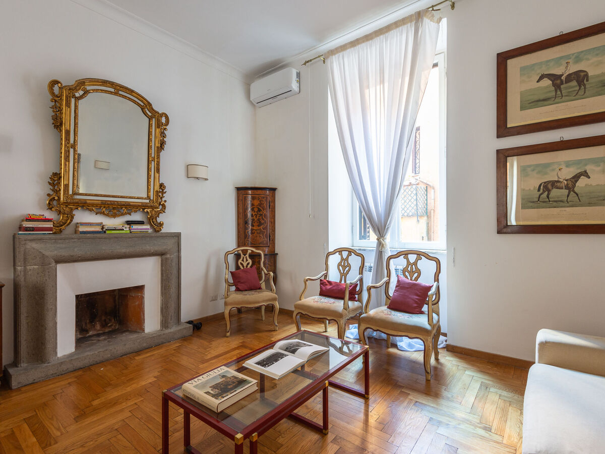 Appartement Virgilio, 100 m² dans le quartier Campo dei Fiori - Photo 5