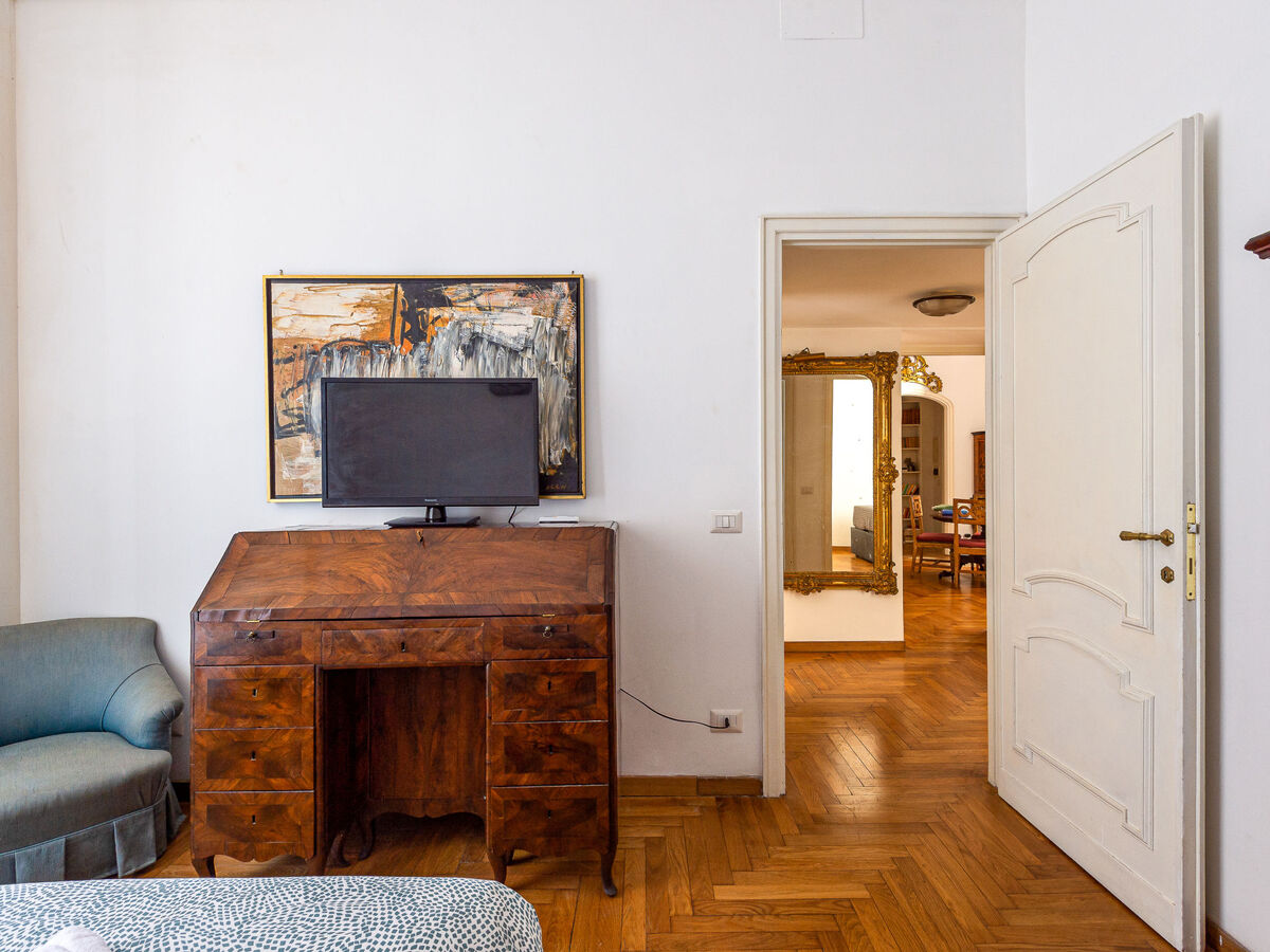 Appartement Virgilio, 100 m² dans le quartier Campo dei Fiori - Photo 14