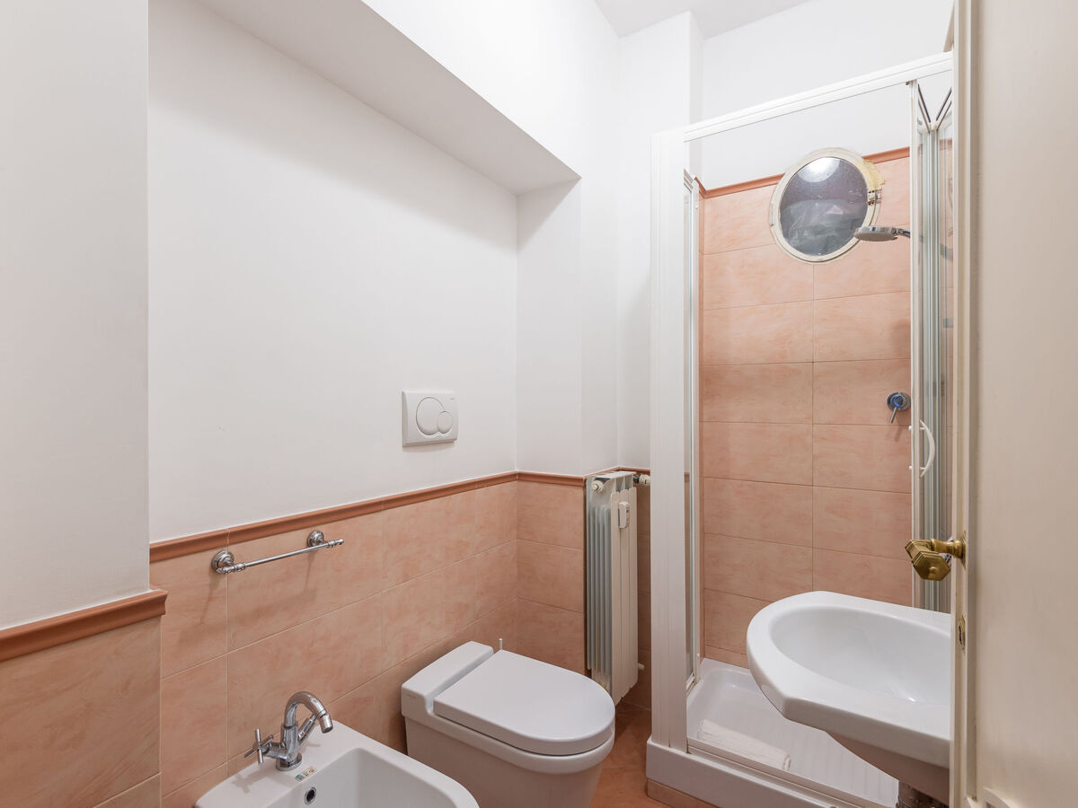 Appartement Virgilio, 100 m² dans le quartier Campo dei Fiori - Photo 17