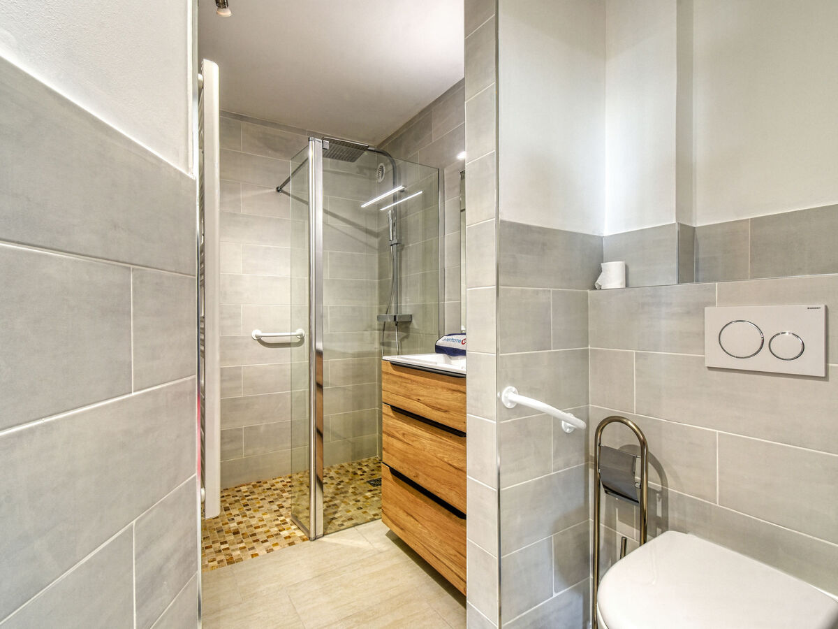 Appartement Le Méditerranée, 40 m de la mer à Fréjus - Photo 15