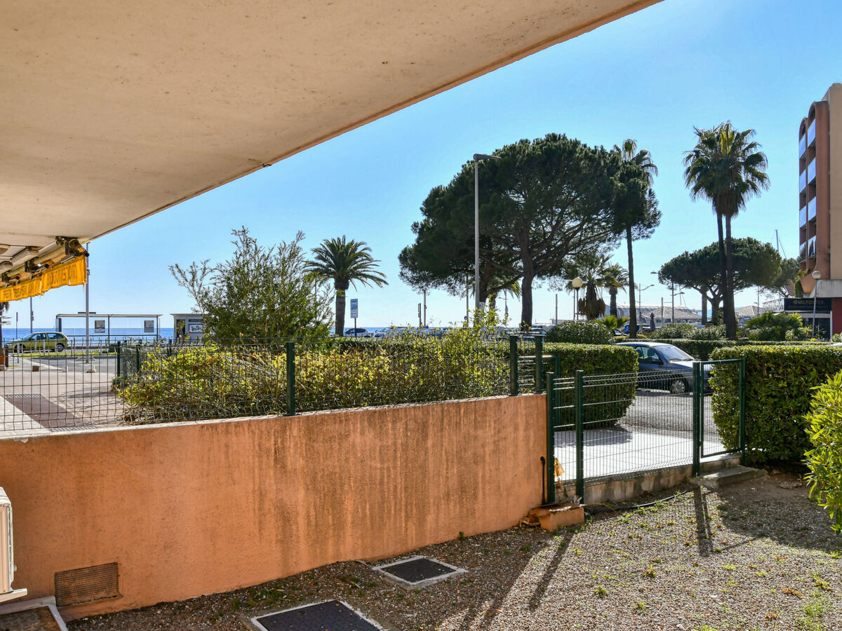 Appartement Le Méditerranée, 40 m de la mer à Fréjus - Photo 19