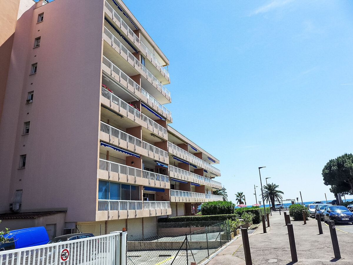 Appartement Le Méditerranée, 40 m de la mer à Fréjus - Photo 21