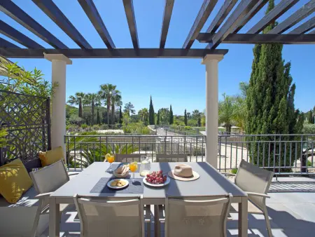 Pine Hills Turquesa – Apt 3P, 114m², piscine : photo 2