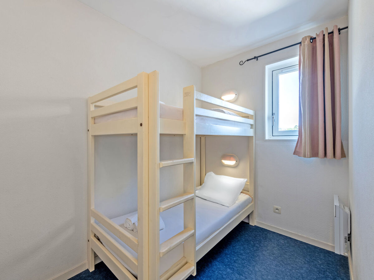 Appartement Domaine de Bertheaume, 20 m de la plage - Photo 7