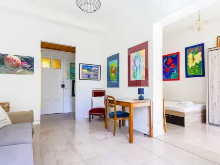 Appartement 2 pièces rénové, 50 m² à 800 m de la mer : photo 7