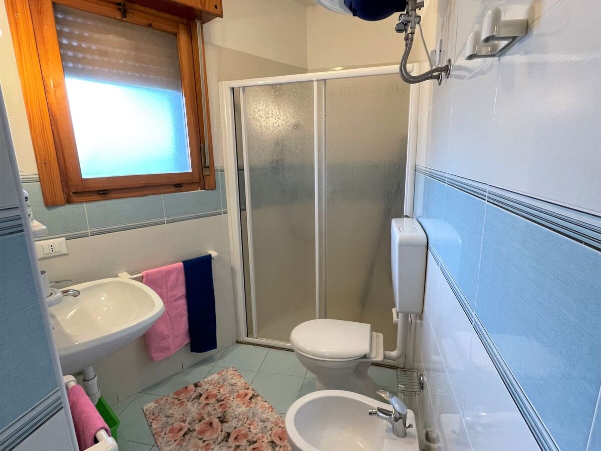 Studio 28 m² Moschettieri à 400 m de la plage - Photo 4