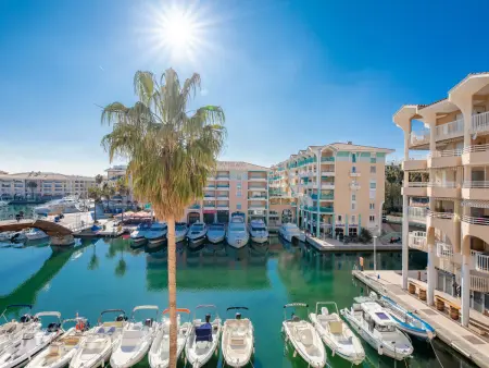 Appartement vue mer et port à Fréjus, 45 m² : photo 10