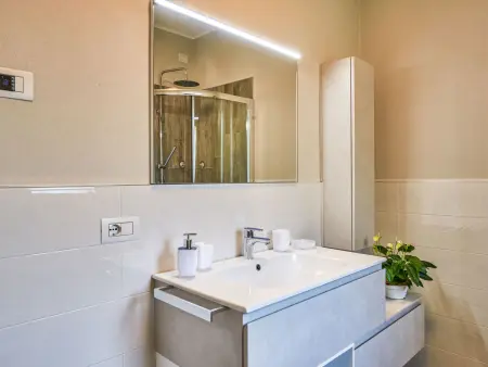 Cà Ben, appartement rénové 70 m² à Dongo : photo 24