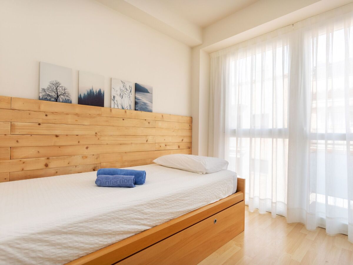 Industria – Appartement 2 niveaux à 300 m de la plage - Photo 5