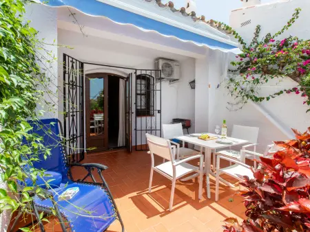 Appartement Mañana : 2 chambres, piscine à Nerja : photo 4
