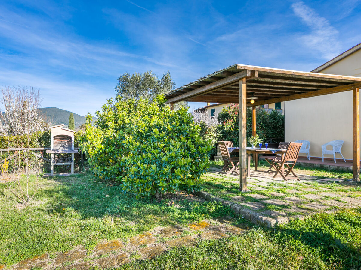 Appartement Lavender à Pomaia avec jardin et piscine - Photo 23