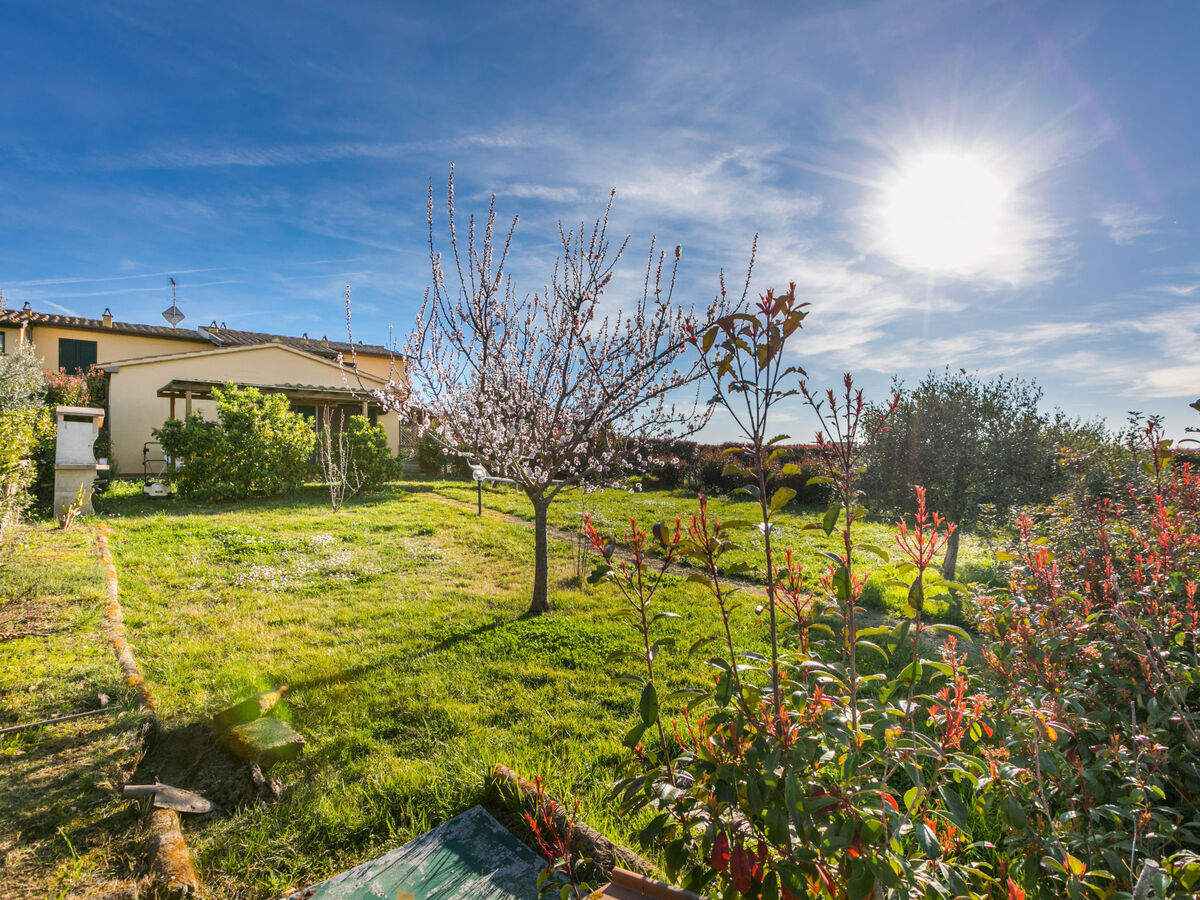Appartement Lavender à Pomaia avec jardin et piscine - Photo 27