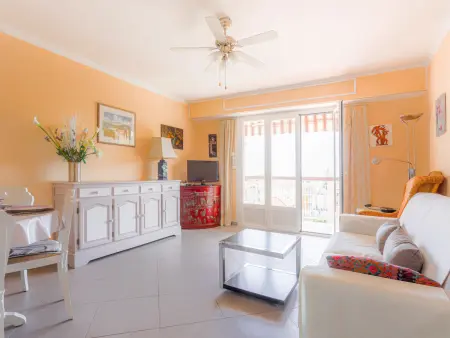 Appartement 2 chambres avec terrasse à Roquebrune Cap Martin : photo 2
