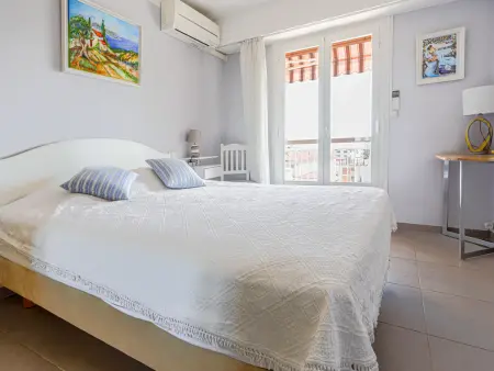 Appartement 2 chambres avec terrasse à Roquebrune Cap Martin : photo 12