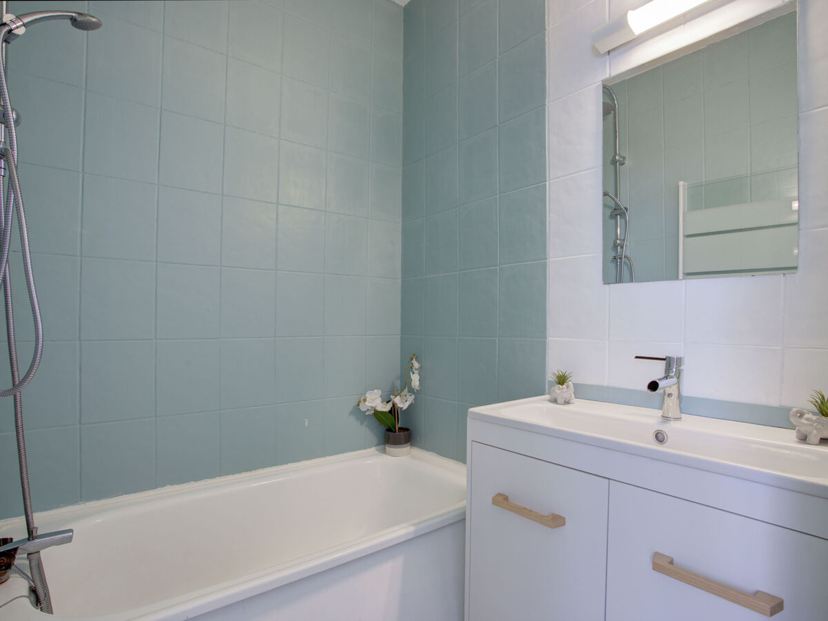 Apt 2 pièces Saint-Cyprien, terrasse couverte 400 m plage - Photo 14