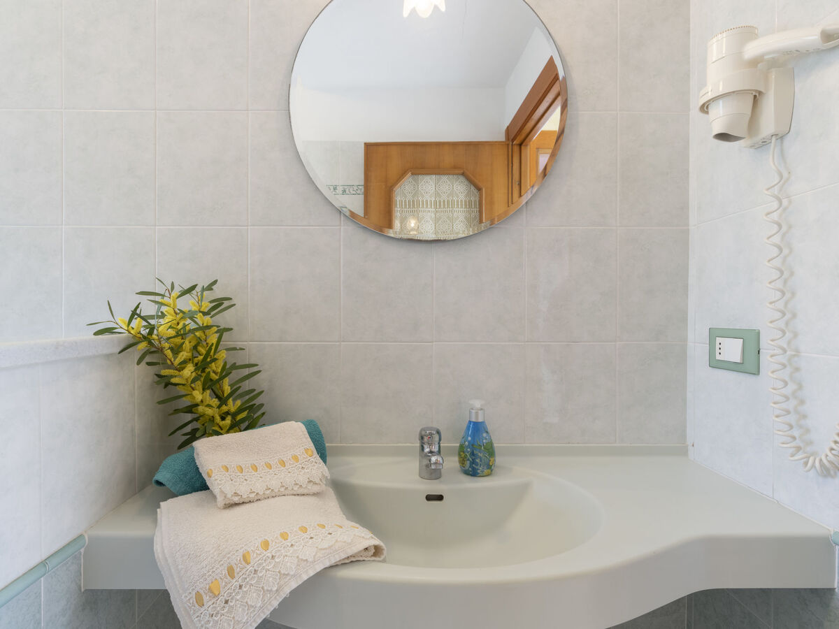 Gîte Costadoro : apt 2 pièces avec terrasse à Imperia - Photo 12