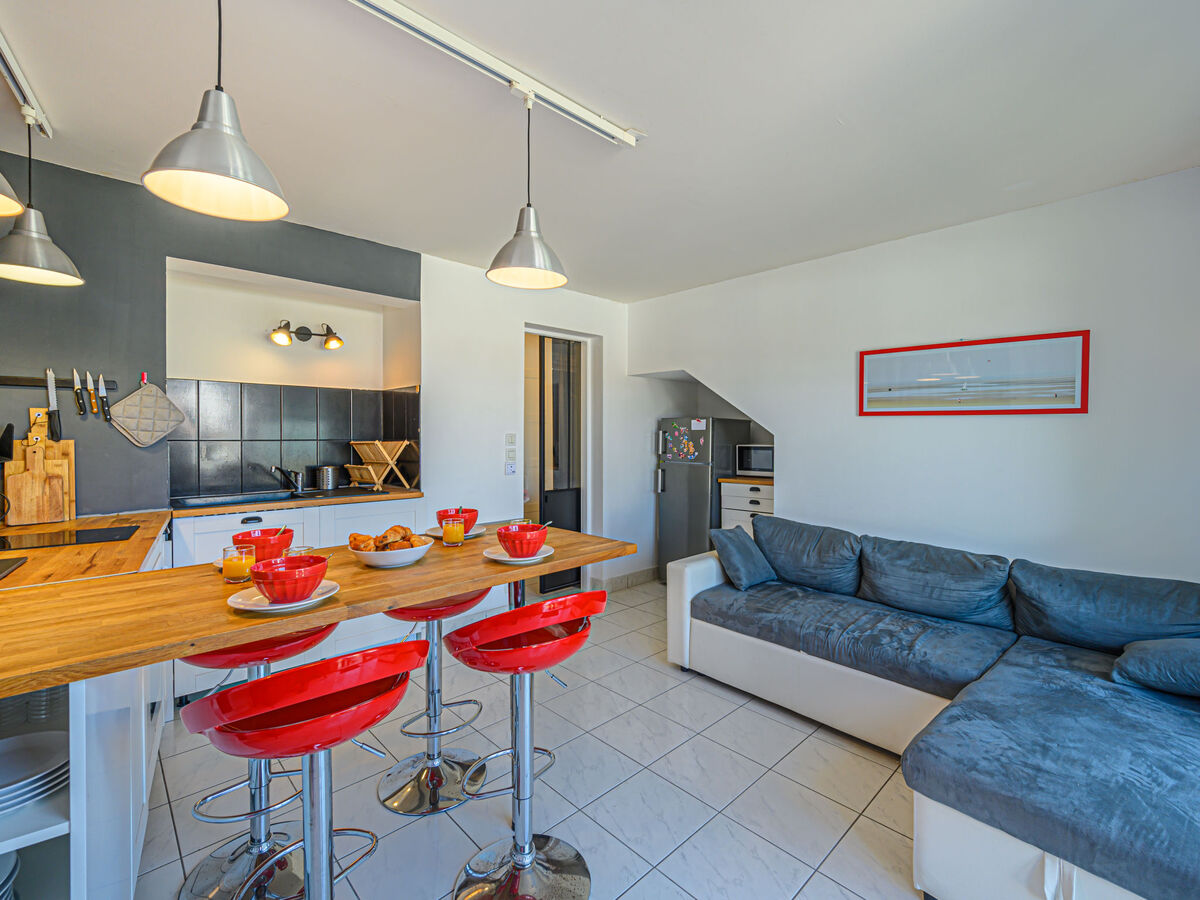 Kermarine, appartement 2 pièces à 100 m de la mer - Photo 2