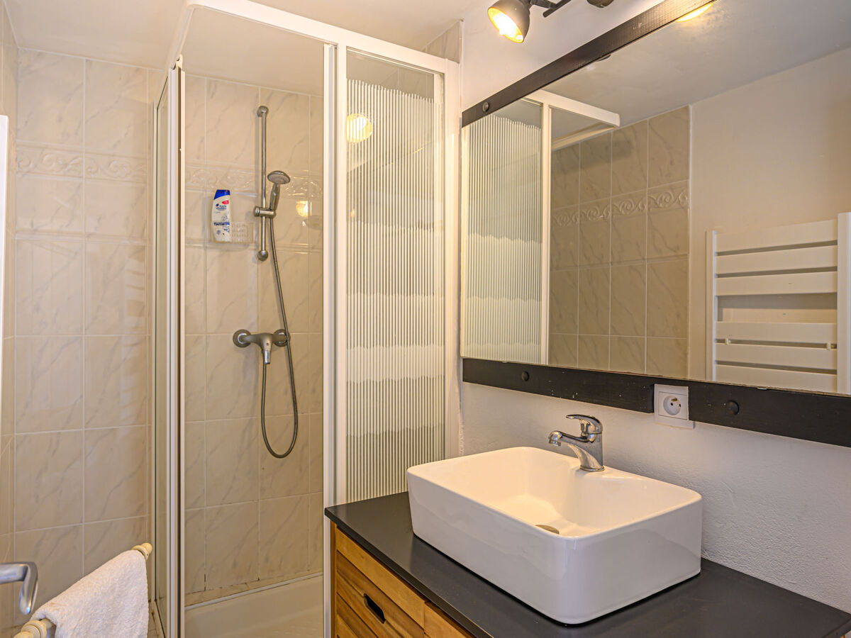 Kermarine, appartement 2 pièces à 100 m de la mer - Photo 4