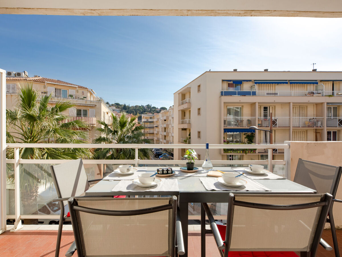 Apt Le Préconil - 2 chambres, balcon vue mer à Sainte-Maxime - Photo 12