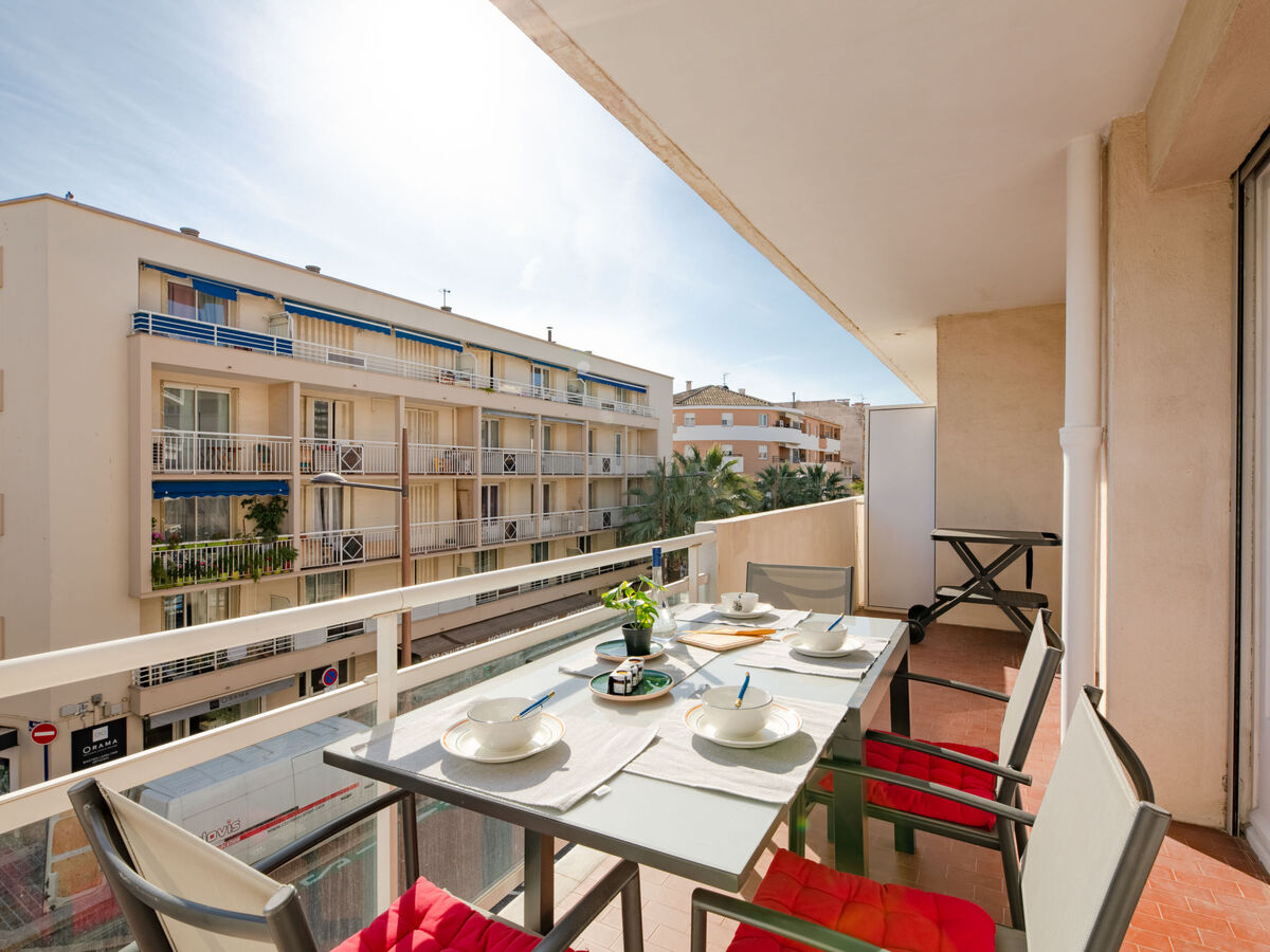 Apt Le Préconil - 2 chambres, balcon vue mer à Sainte-Maxime - Photo 13