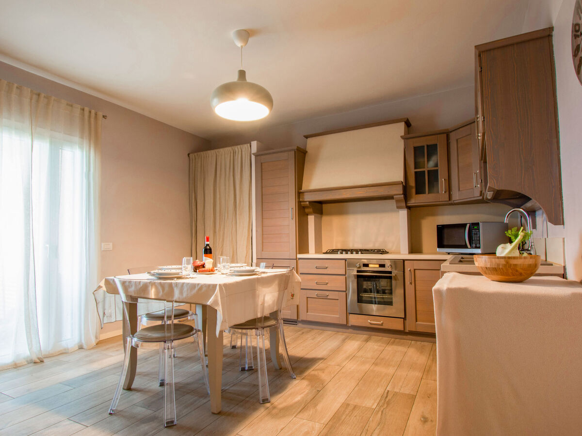 Appartement Cinzia – piscine eau de mer, vue panoramique - Photo 5