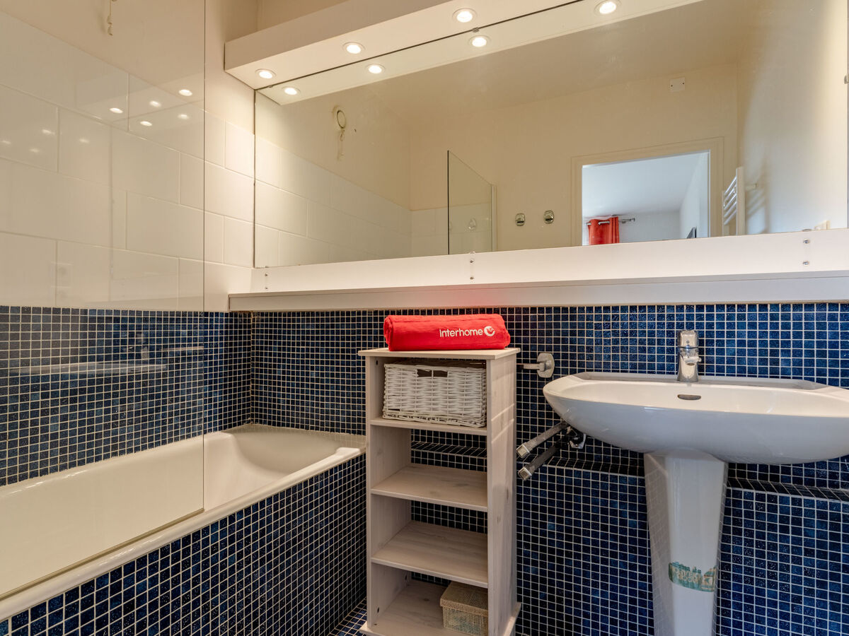Appartement Trouville-sur-Mer, balcon sud, vue mer latérale - Photo 5